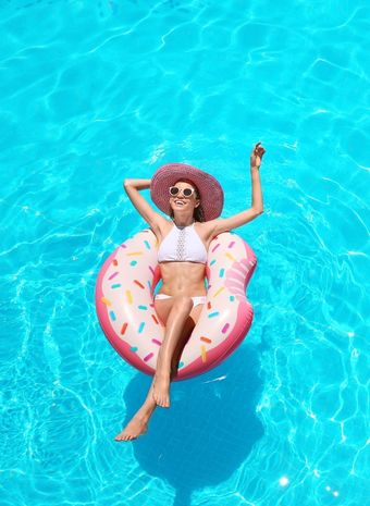 Как выбрать каркасный или надувной бассейн для дачи: полный гид 2026