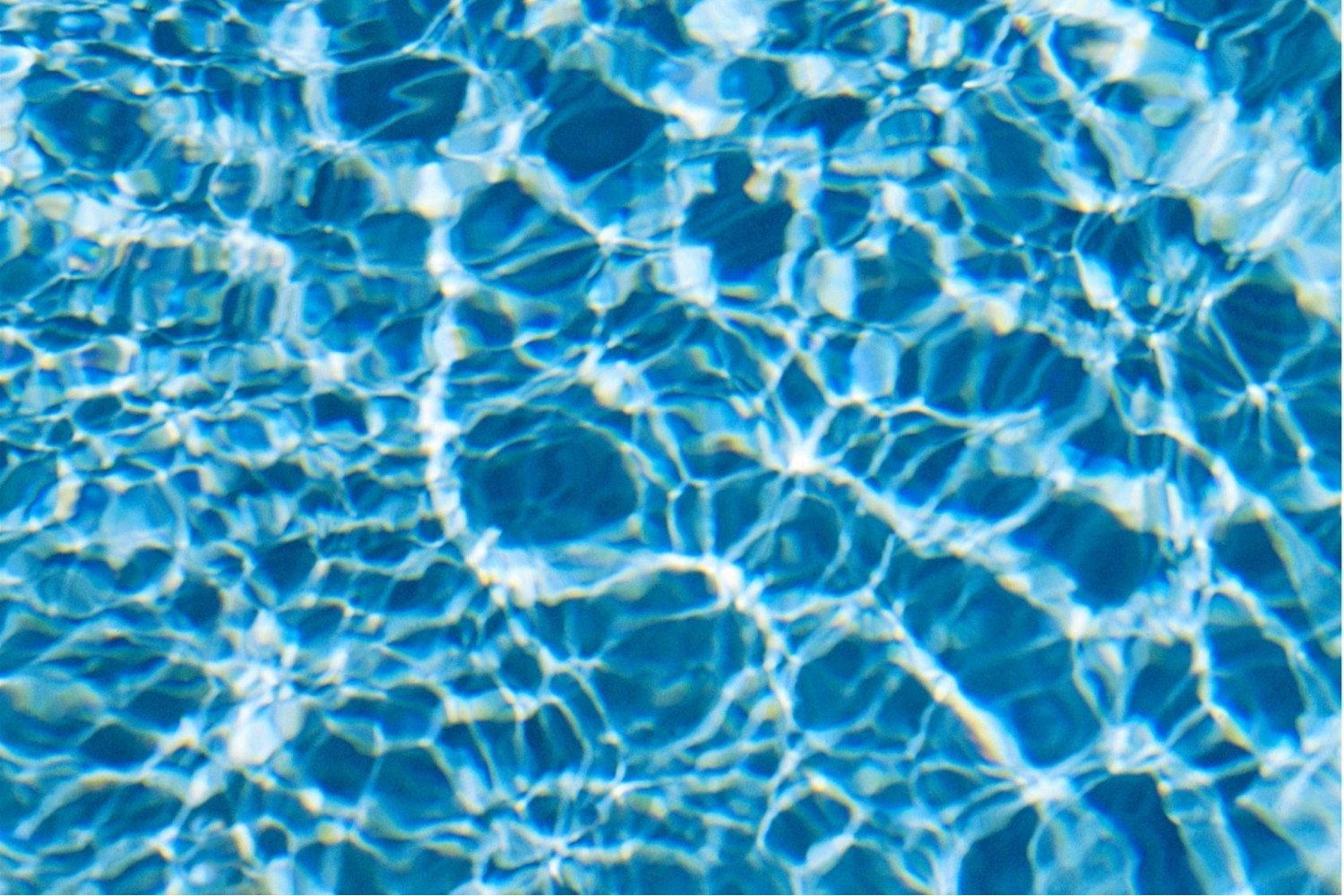 Как рассчитать объём бассейна для семьи