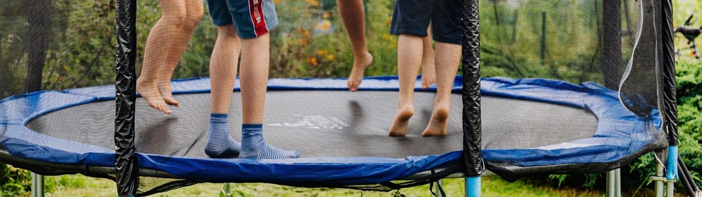 Как выбрать батут для дома и дачи